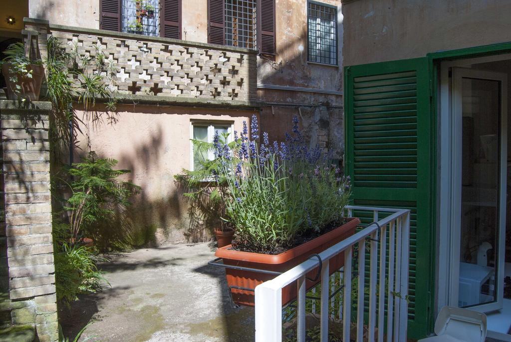 Santonofrio Apartments Rome Ruang foto