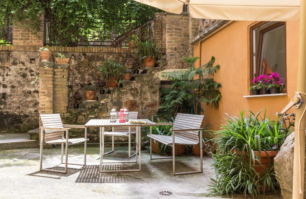 Santonofrio Apartments Rome Bagian luar foto